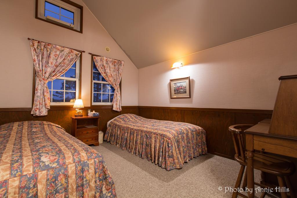 Bed and Breakfast Annie Hills Татесина Экстерьер фото
