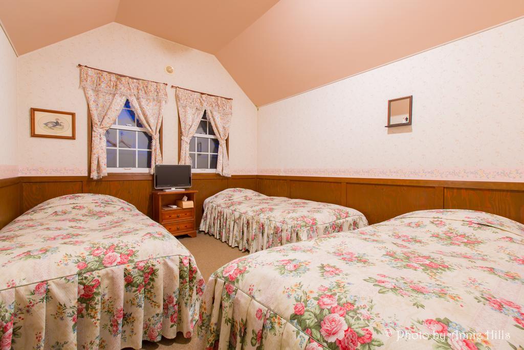 Bed and Breakfast Annie Hills Татесина Экстерьер фото